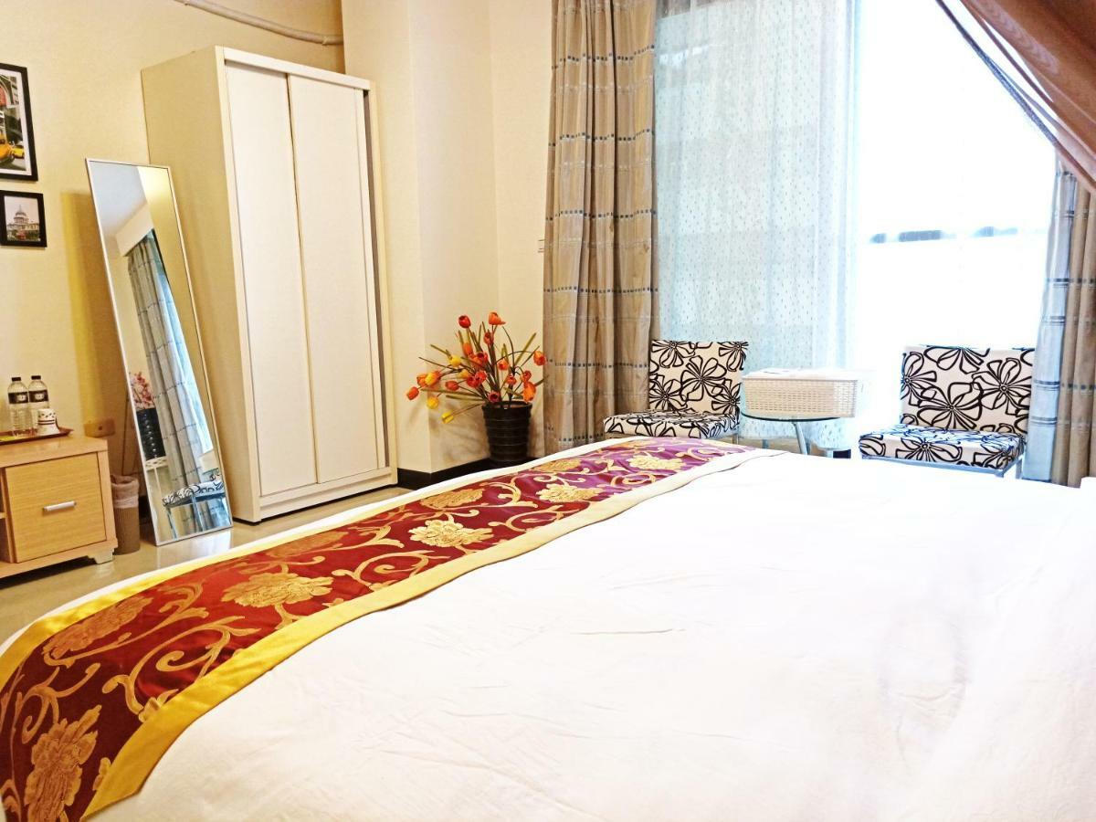 Appartement Sunny Castle à Tainan Extérieur photo